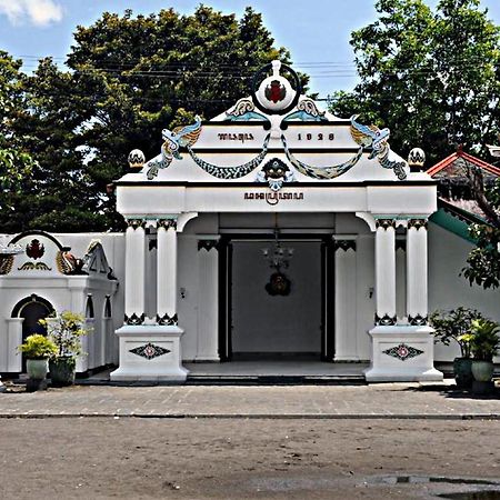 Mitra Hotel Jogjacarta Exterior foto
