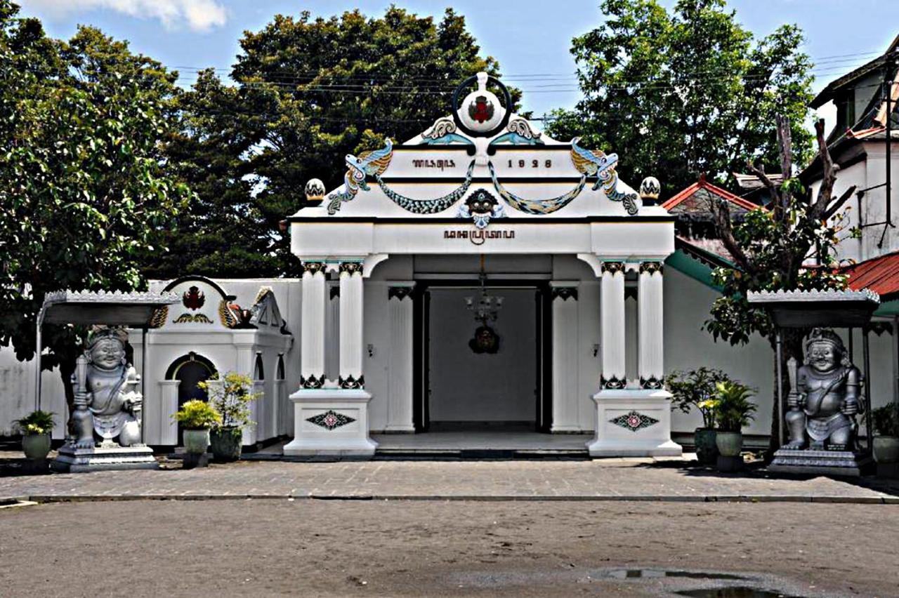 Mitra Hotel Jogjacarta Exterior foto